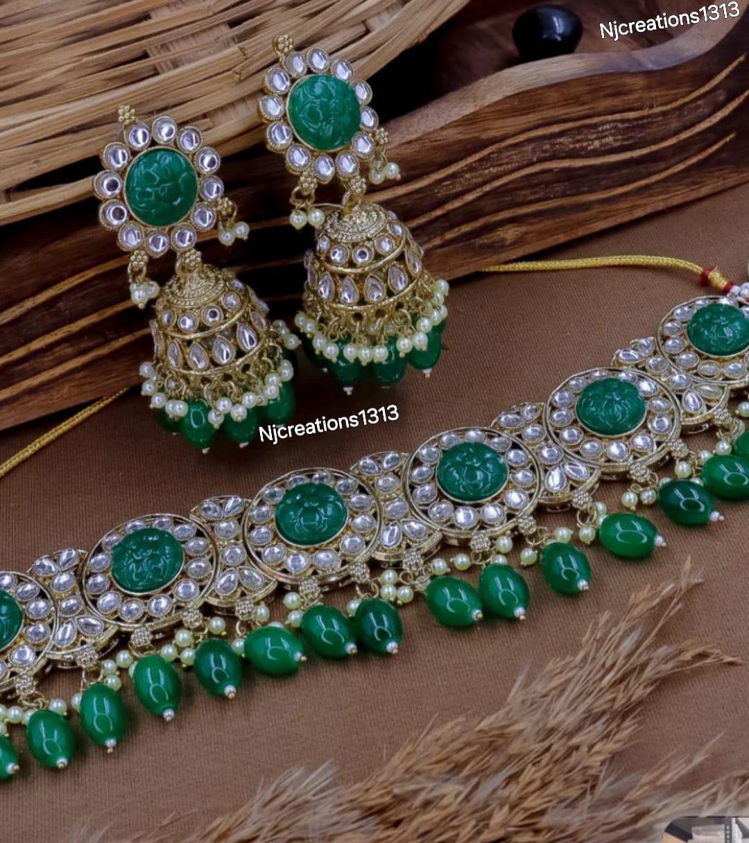 Green Choker set