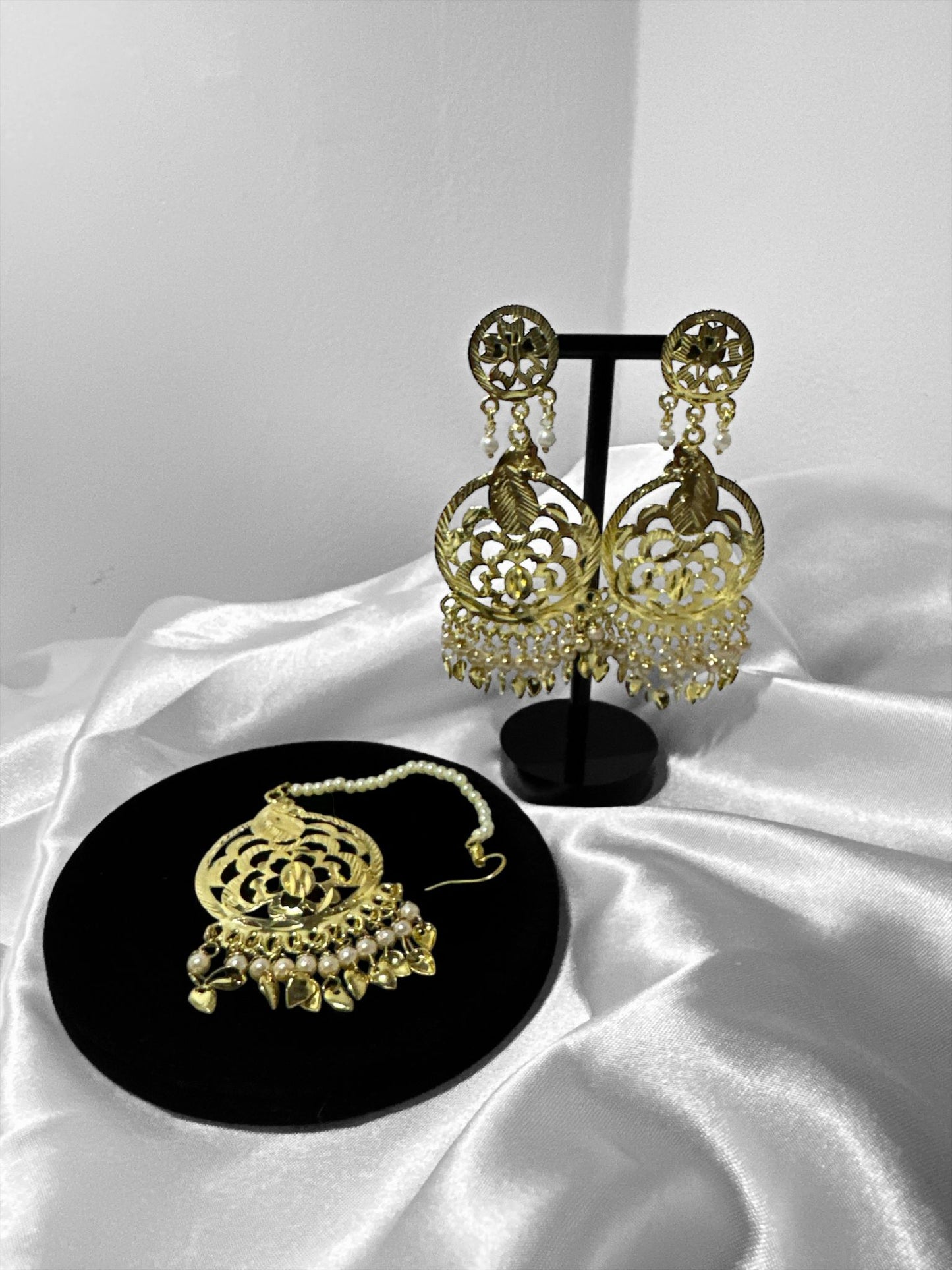 Gold Look Jago Long Earrings with Tikka