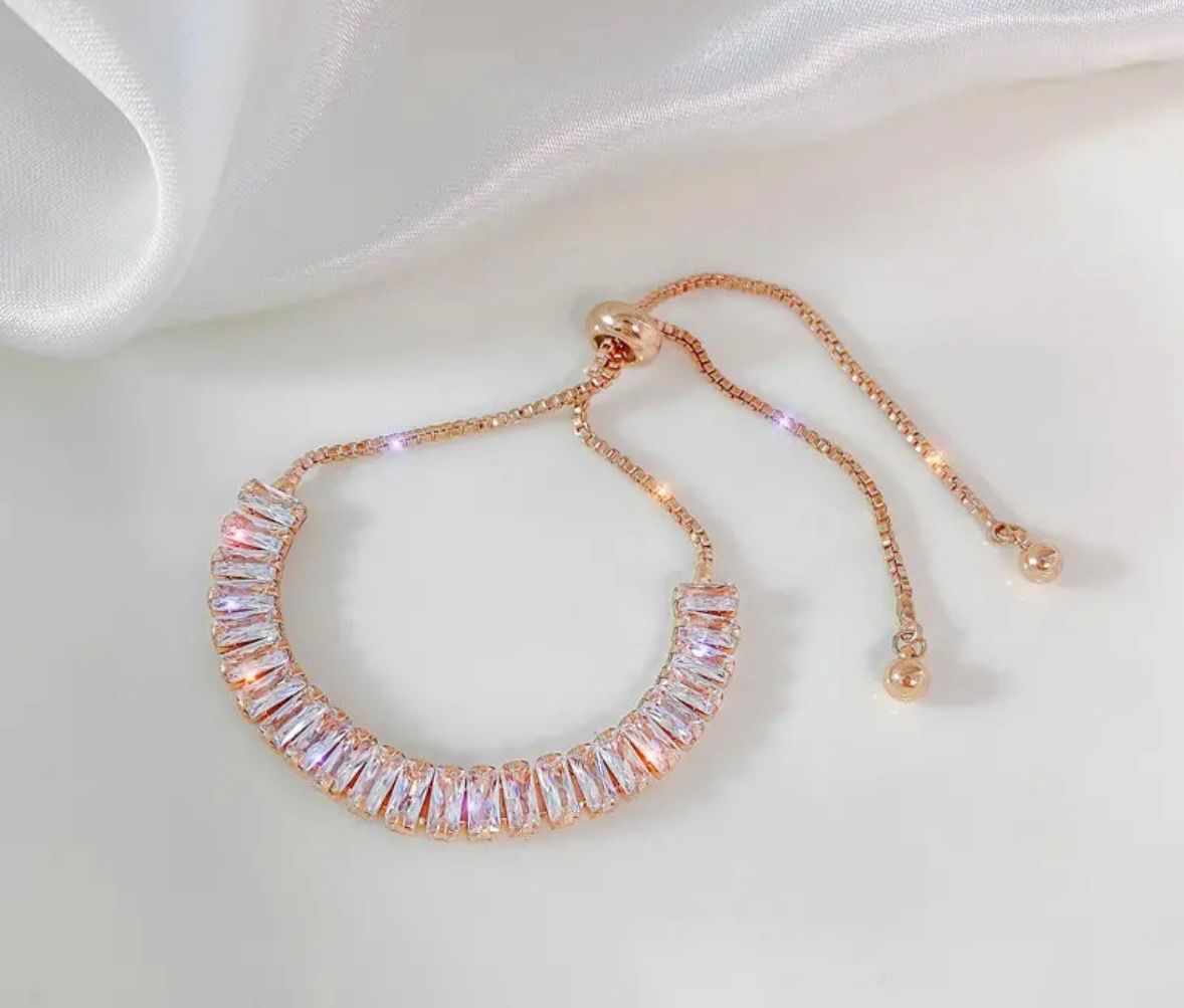 Adjustable Zirconia Bracelet (Rose Gold)