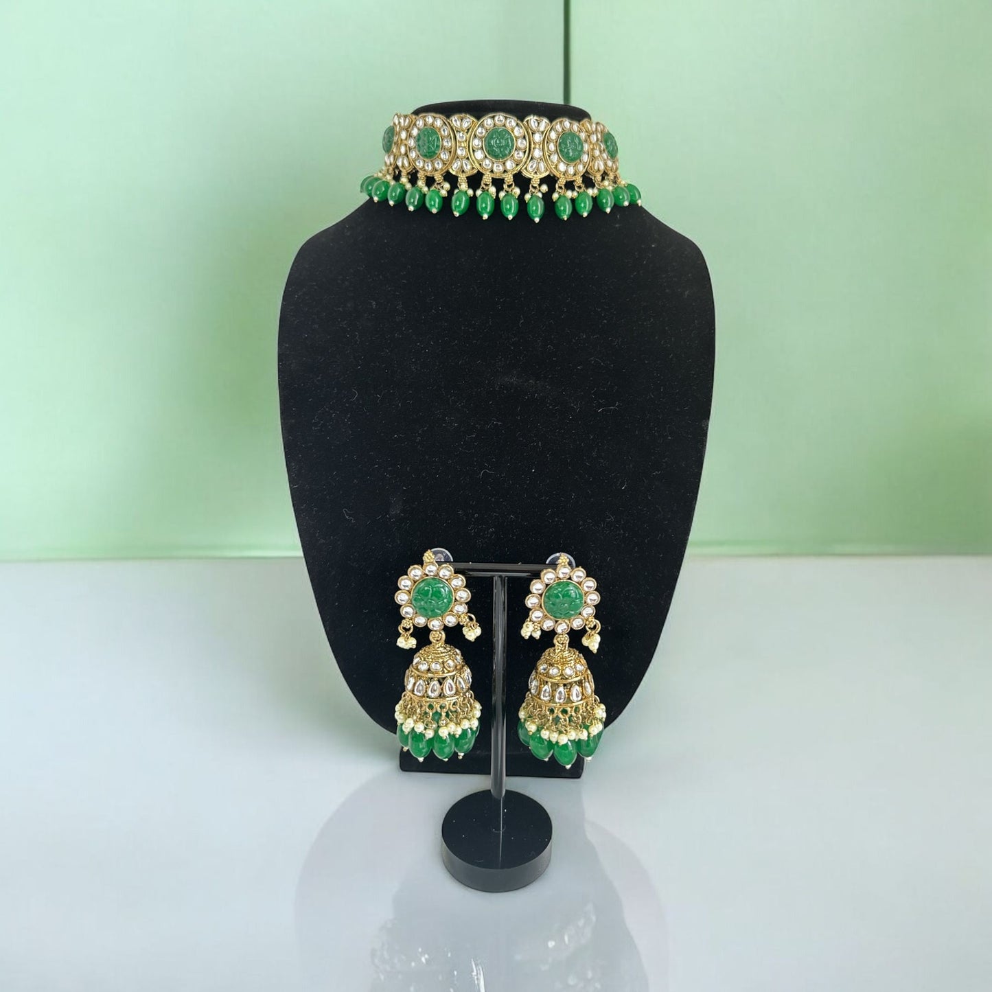 Green Choker set
