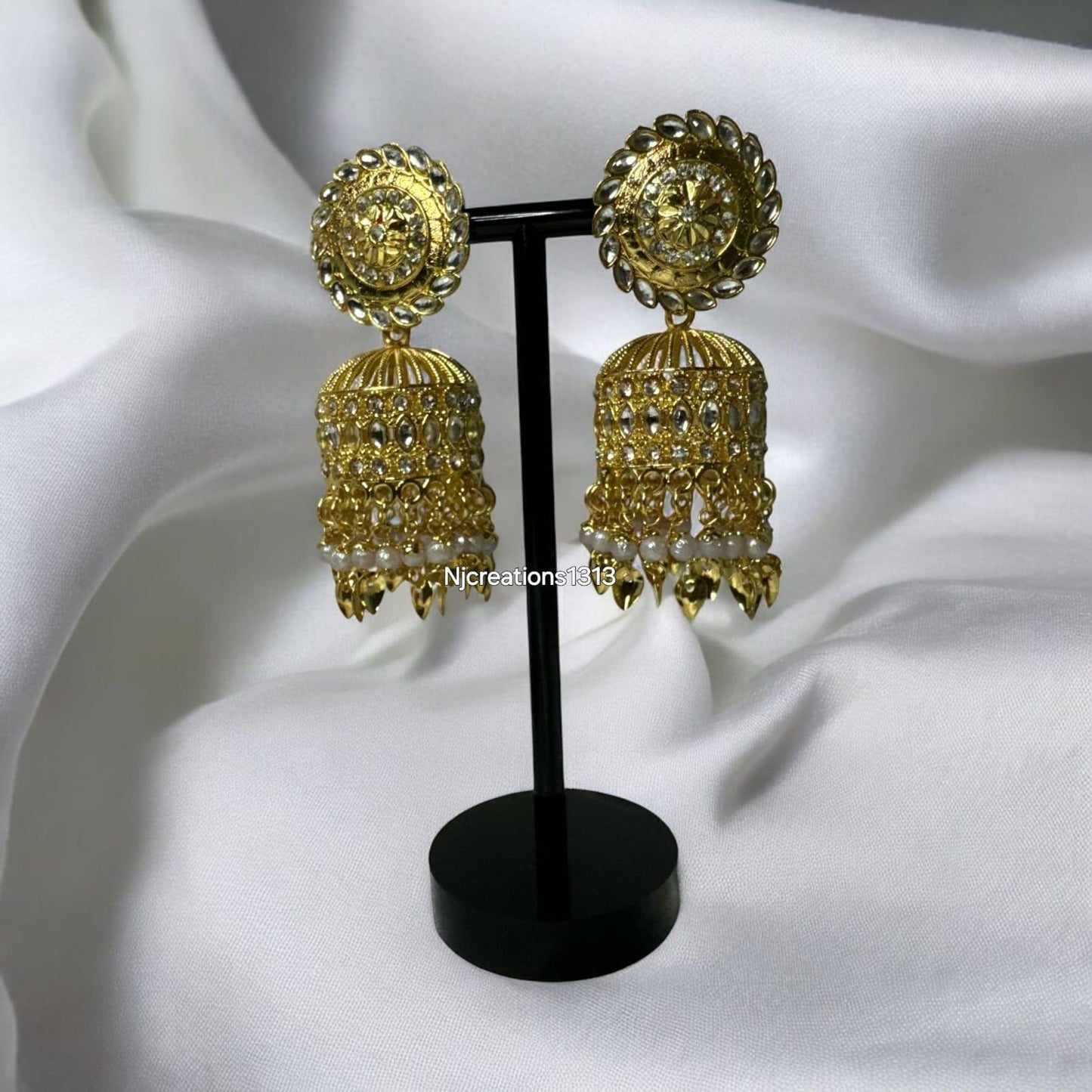 Gold Look Pippal Patti Long Jhumki with Tikka