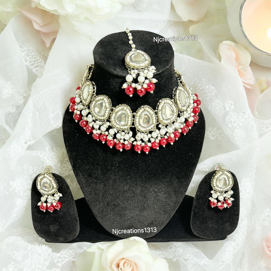 Black Polish Kundan Choker Set