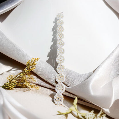 Flower Style Matha-Patti