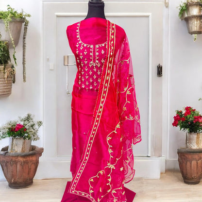 Rani pink organza Suit with fully finished gotta-Patti dupatta